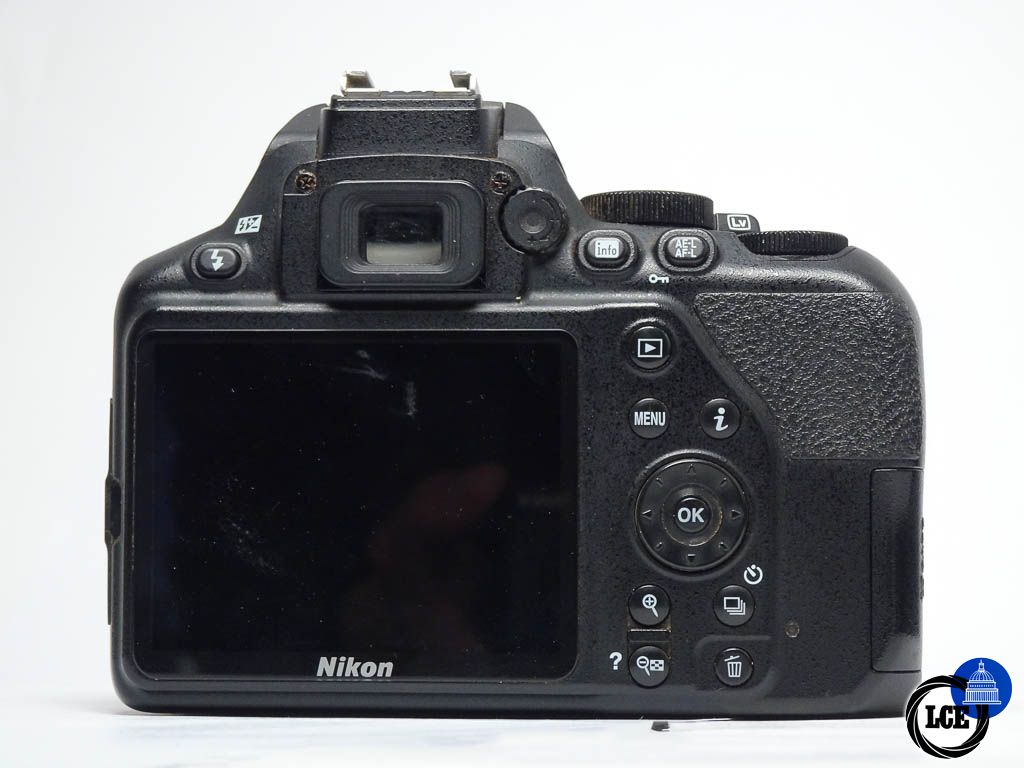 Nikon D3500 + AF-P 18-55mm f/3.5-5.6G VR Kit