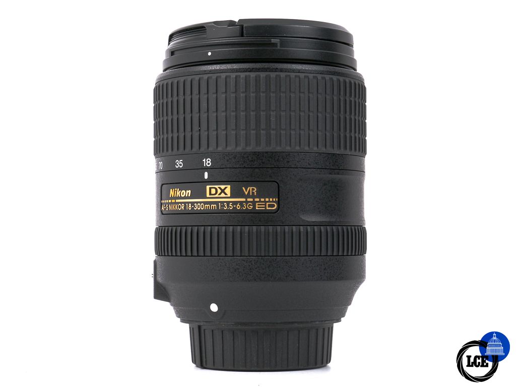 Nikon AF-S 18-300mm f3.5-6.3 G ED VR DX