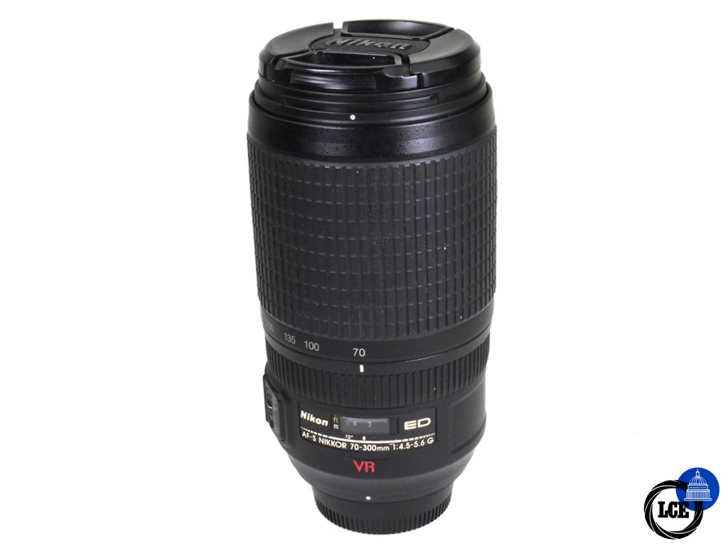 Nikon AF-S 70-300mm F4.5-5.6 G ED VR