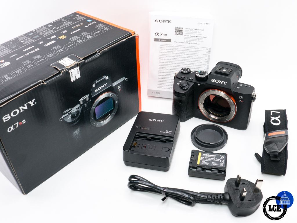 Sony A7R III Body