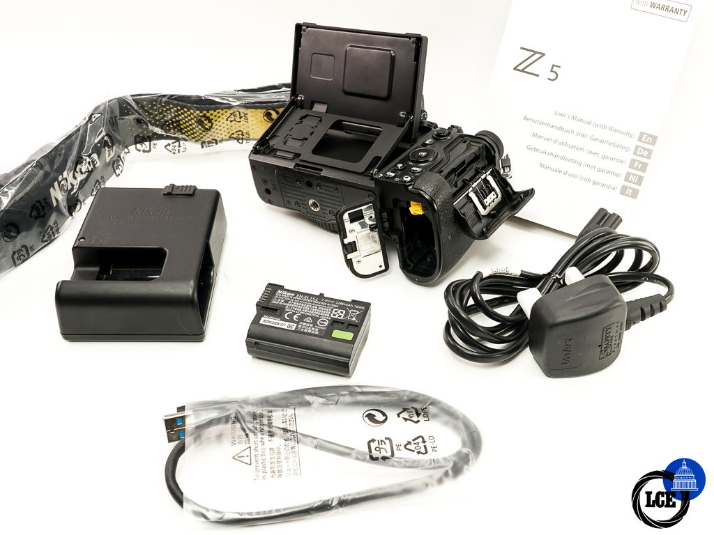 Nikon Z5 Body * BOXED *