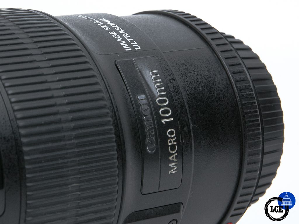 Canon EF 100mm f2.8 Macro L IS USM