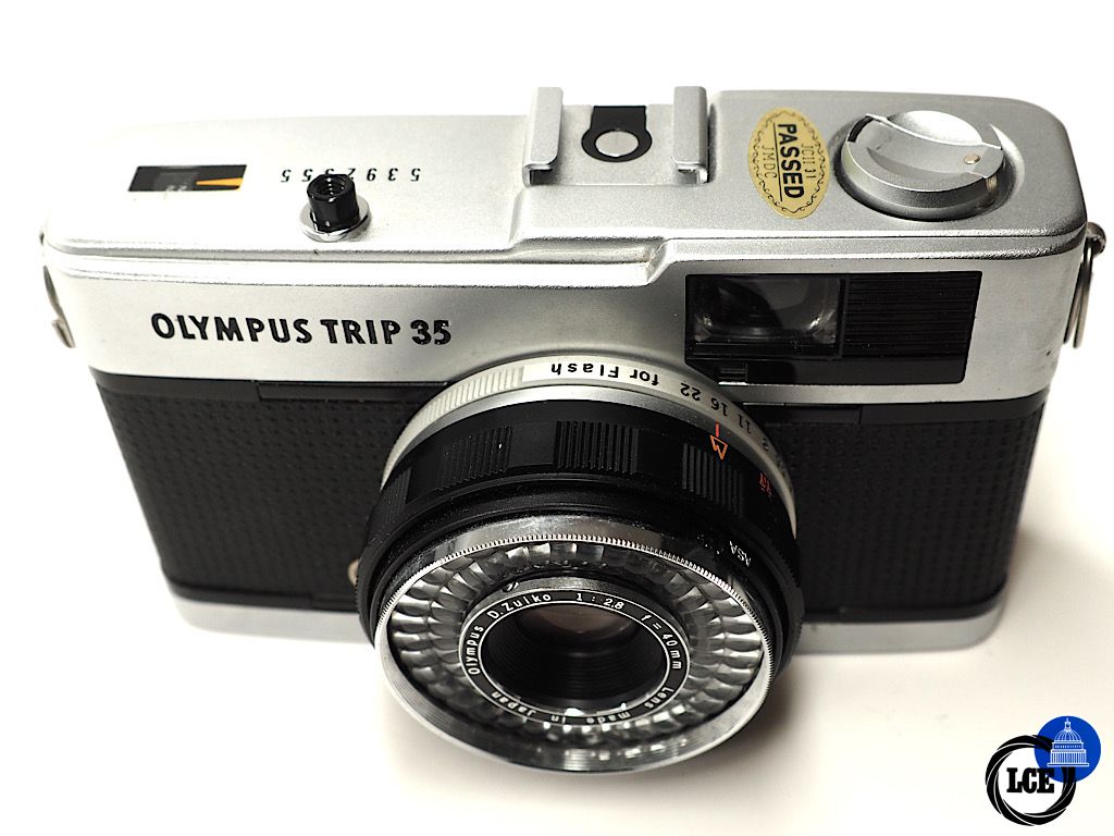 Olympus Trip 35 with case