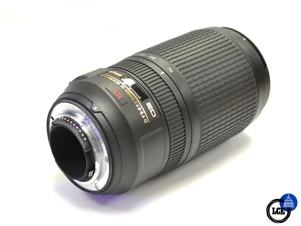 Nikon AF-S 70-300mm F4.5-5.6G ED VR