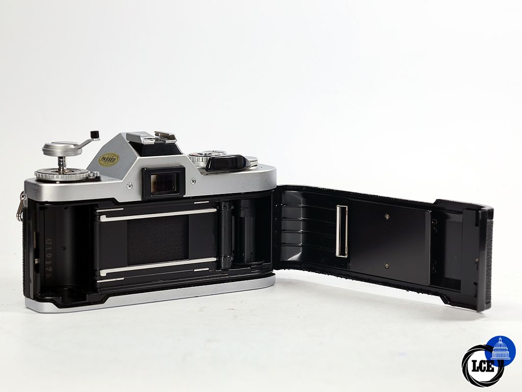 Canon AV-1 Body