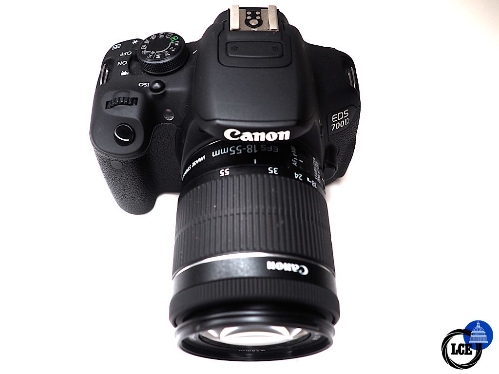 Canon EOS 700D + 18-55mm IS STM