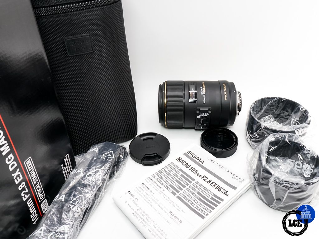 Sigma 105mm F2.8 DG Macro HSM * BOXED *