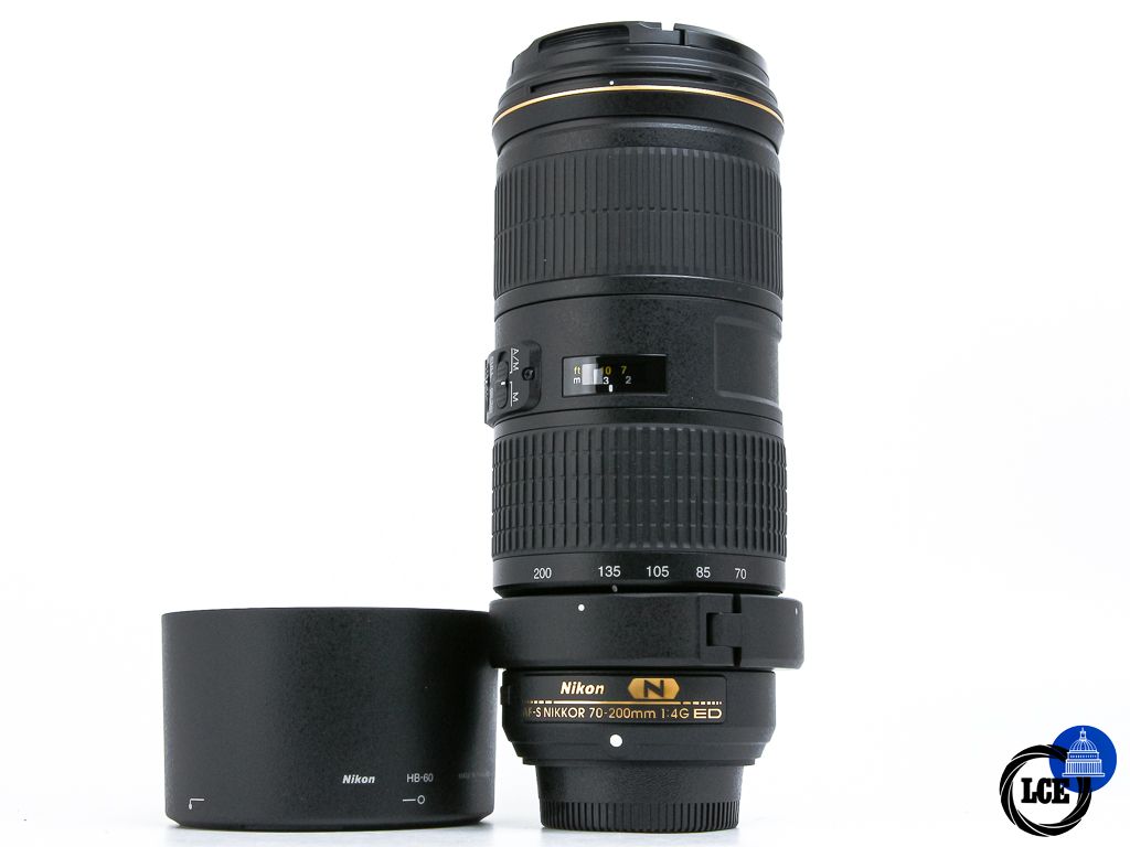 Nikon AF-S 70-200mm f4 G ED VR + RT-1 Tripod Collar