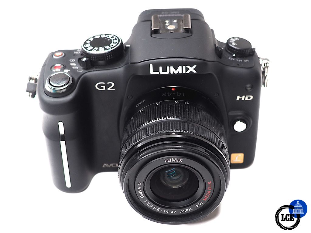 Panasonic Lumix DMC-G2 + 14-42mm 