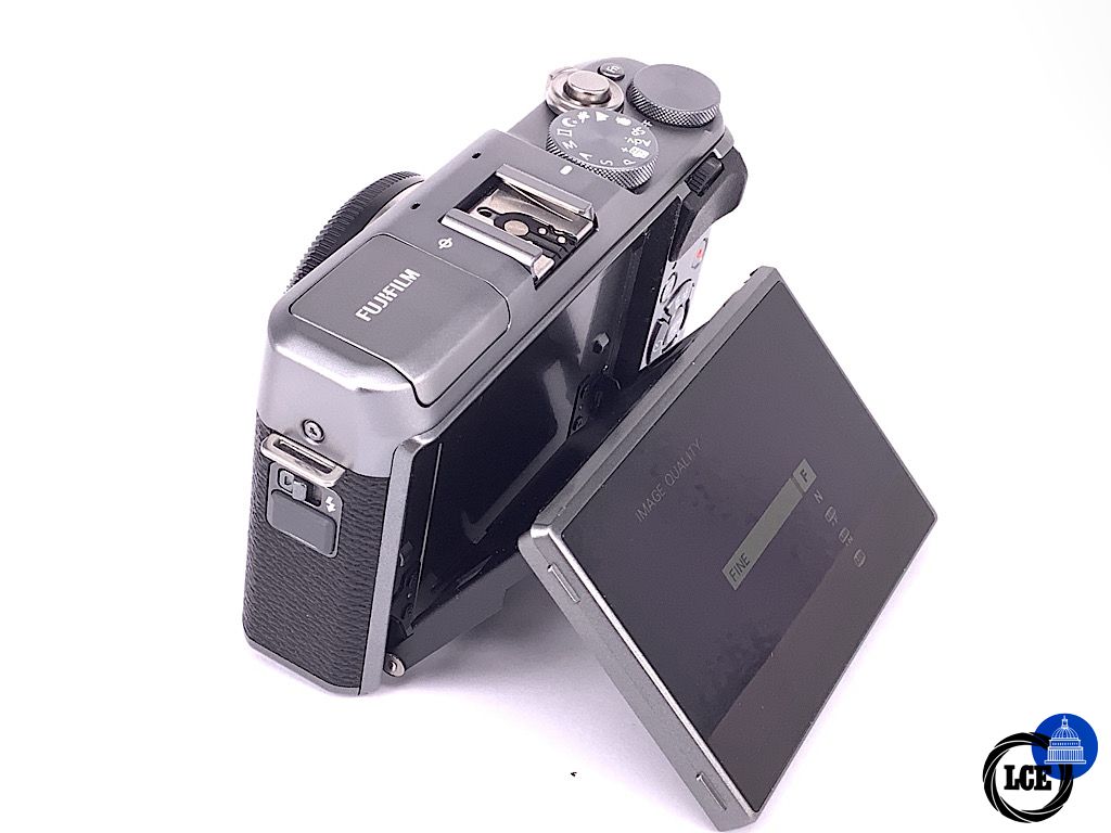 FujiFilm X-A5 body