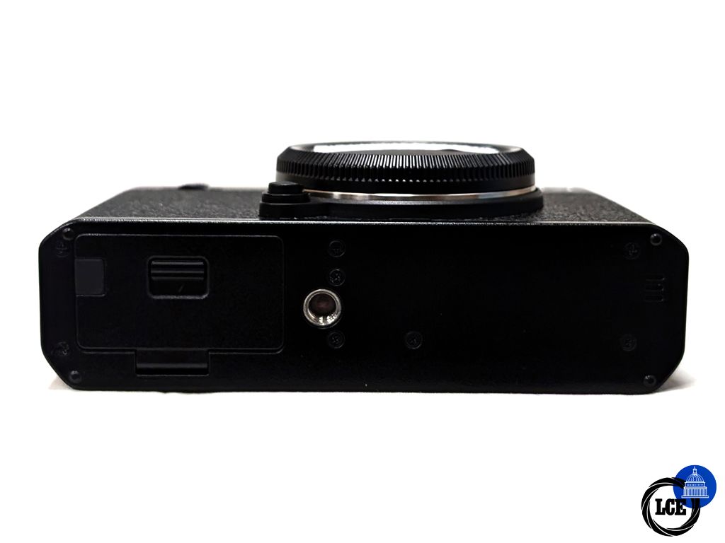 FujiFilm X-E4 Body - Black