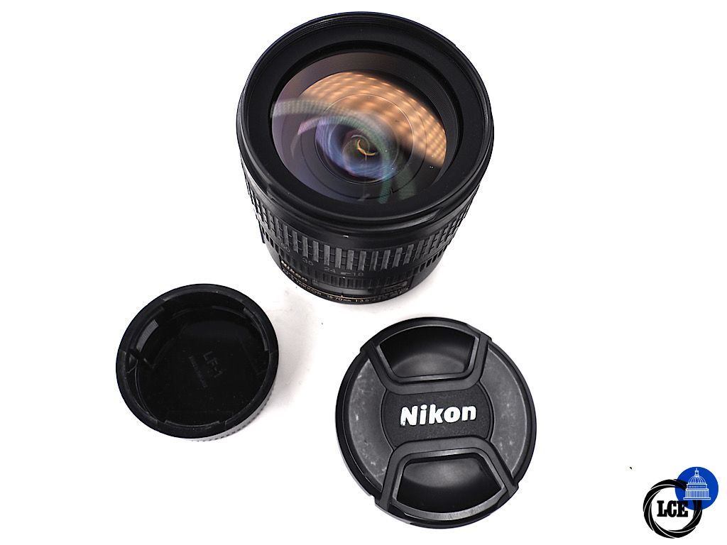 Nikon 18-70mm F3.5-4.5 G ED DX