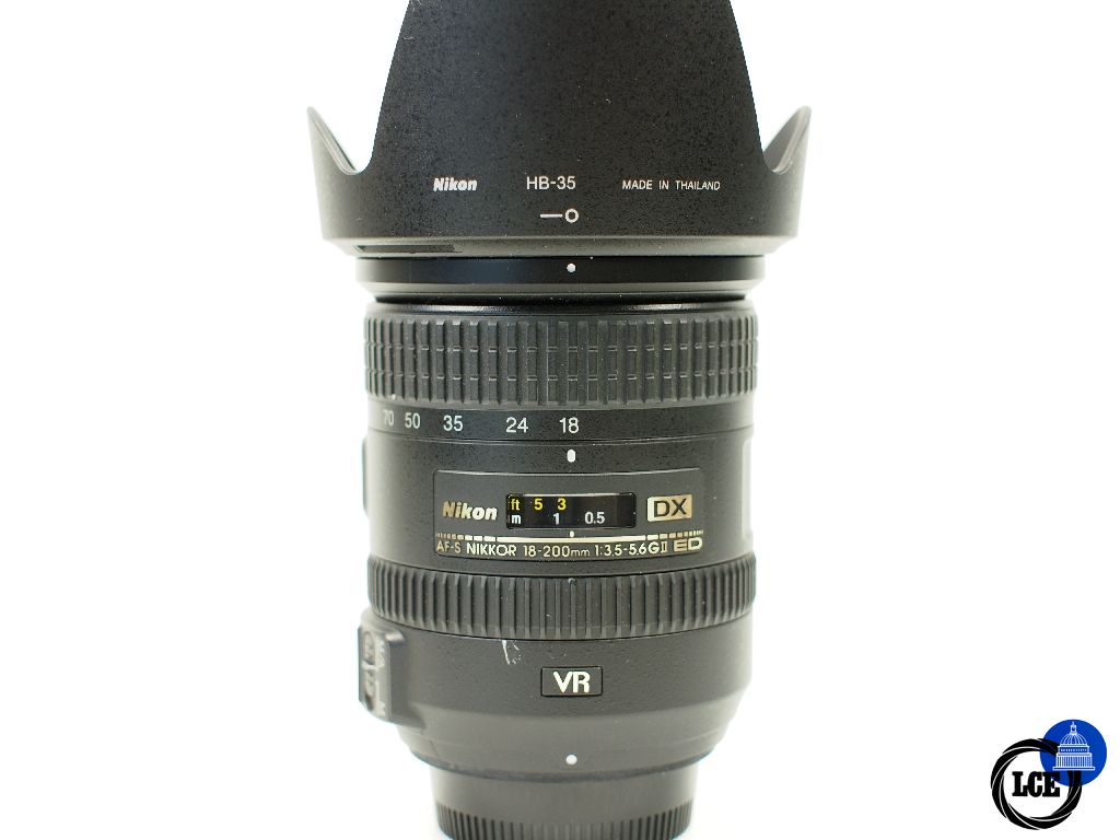 Nikon DX 18-200mm f3.5-5.6G II VR