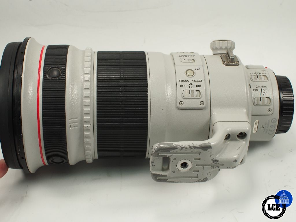 Canon EF 300mm F2.8 II L