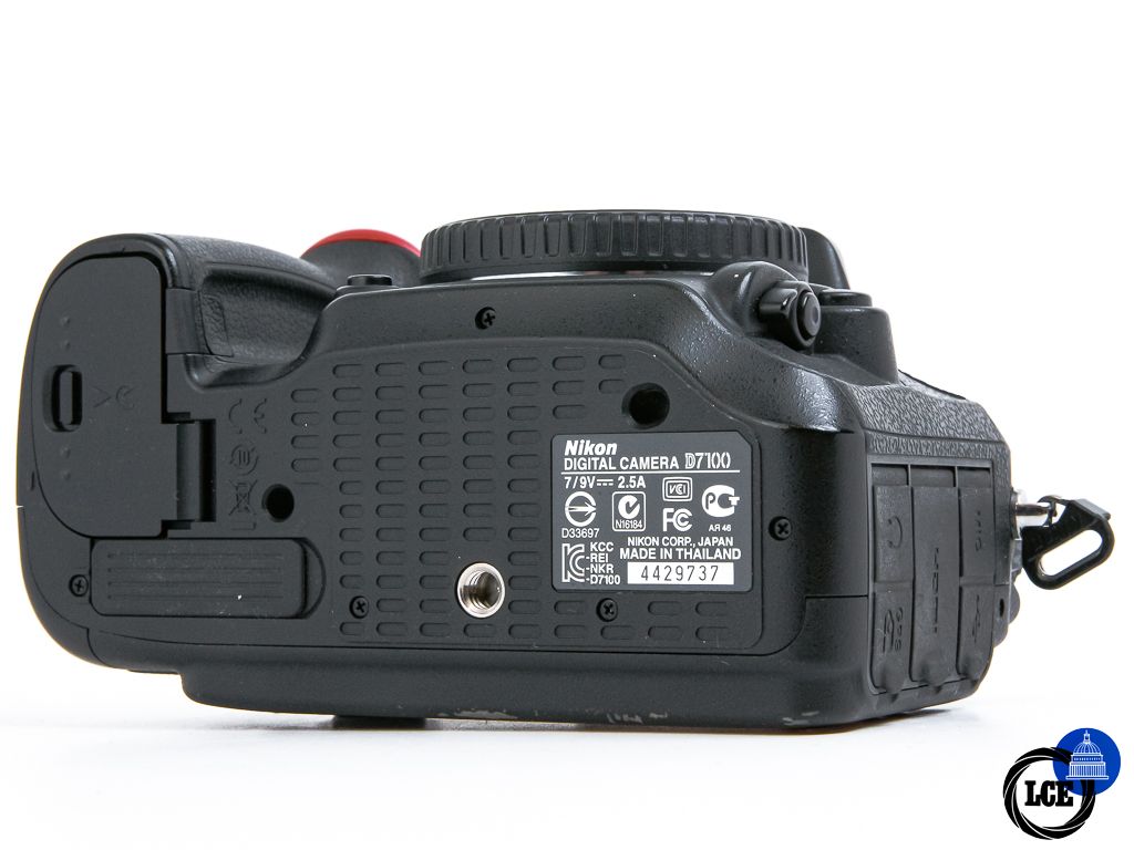 Nikon D7100 Body **5k Shutter Count**