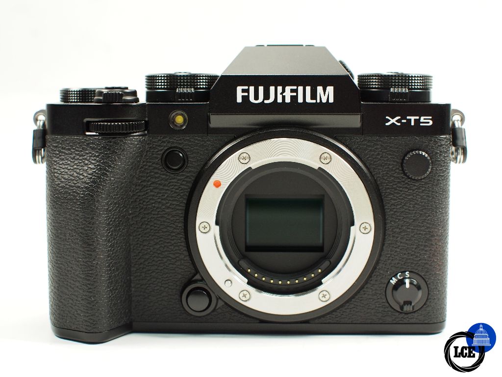 FujiFilm X-T5 Body 