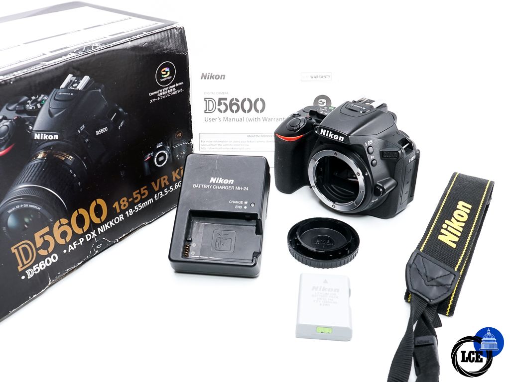 Nikon D5600 Body * BOXED *