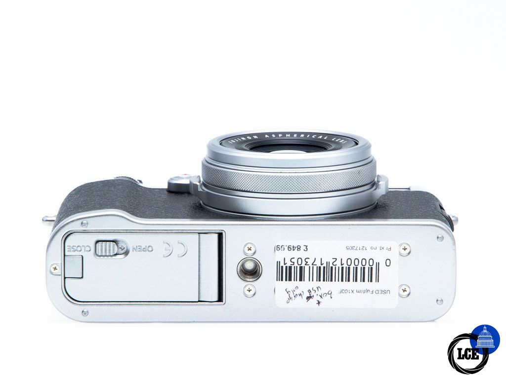 FujiFilm X100F - Silver