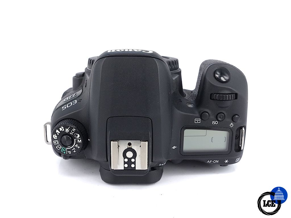 Canon EOS 77D Body | 4*