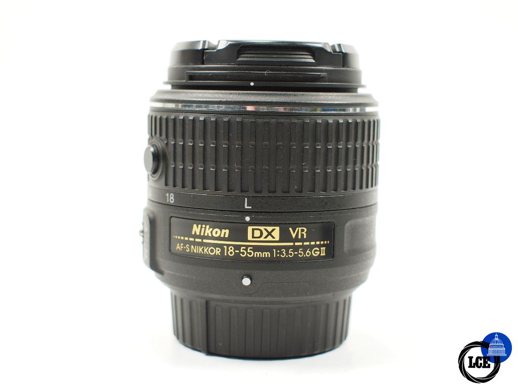 Nikon DX 18-55mm f3.5-5.6G II VR