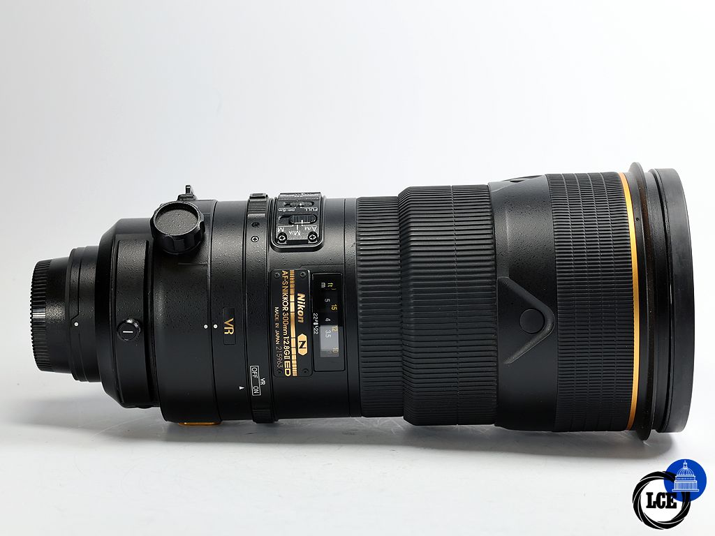 Nikon AF-S 300mm f/2.8G II ED VR N 