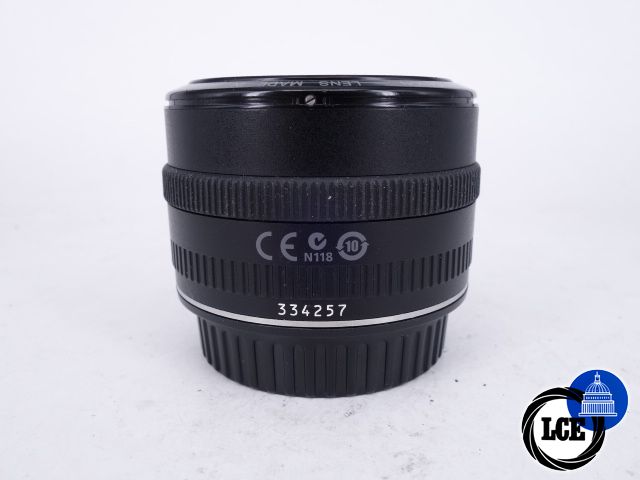 Canon EF 35mm F/2