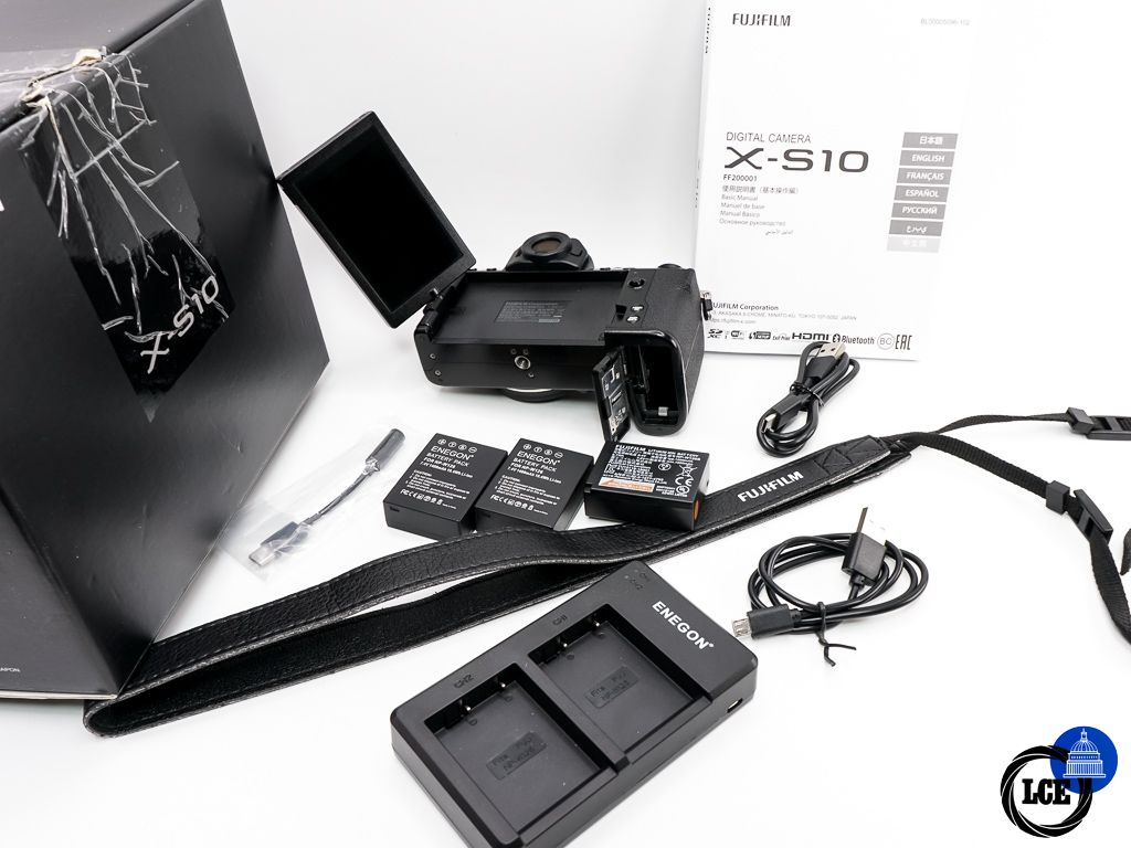 FujiFilm X-S10 Body * BOXED *