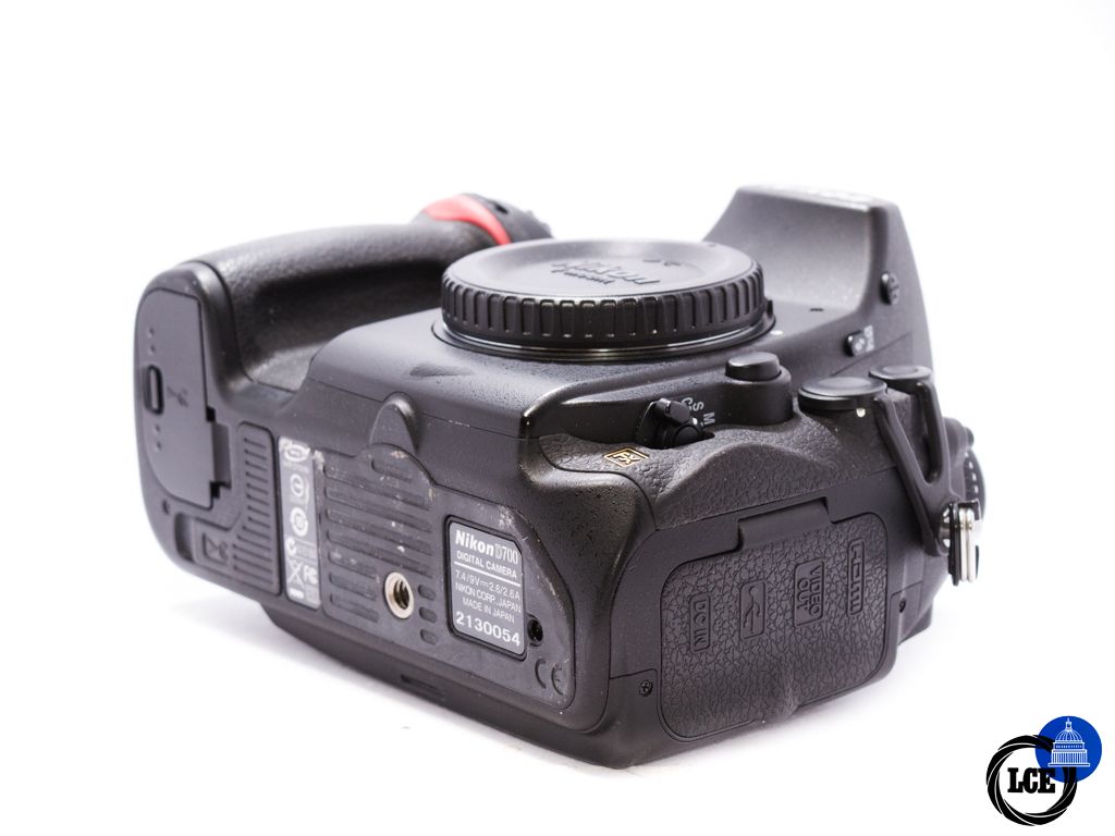 Nikon D700 Body *Boxed*