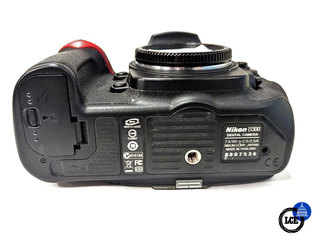 Nikon D300 Body