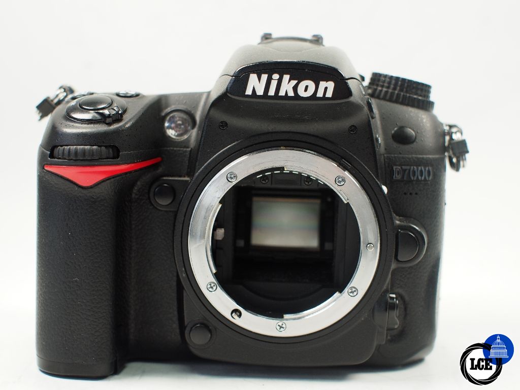 Nikon D7000 