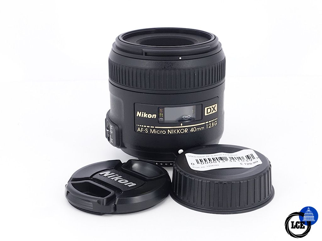 Nikon AF-S 40mm F2.8G Micro DX | 4*