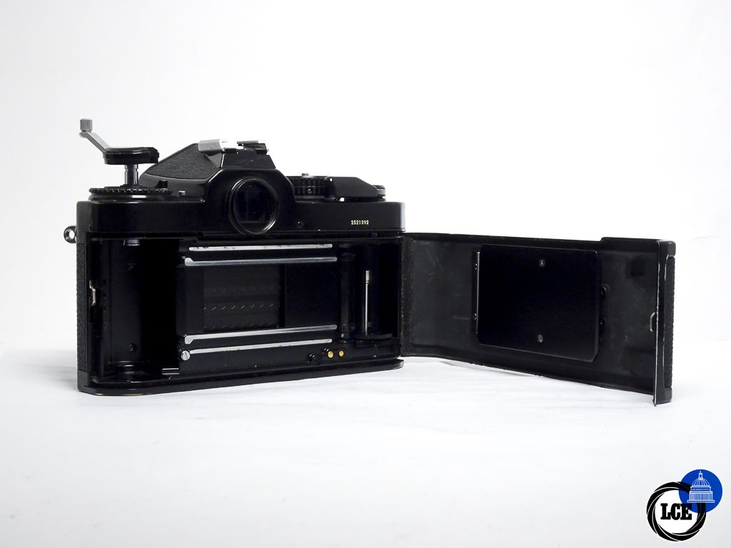 Nikon FE2 Body