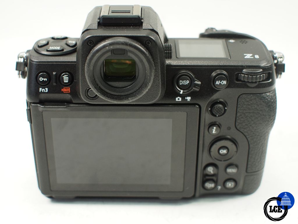 Nikon Z8 Body shutter count  only 6