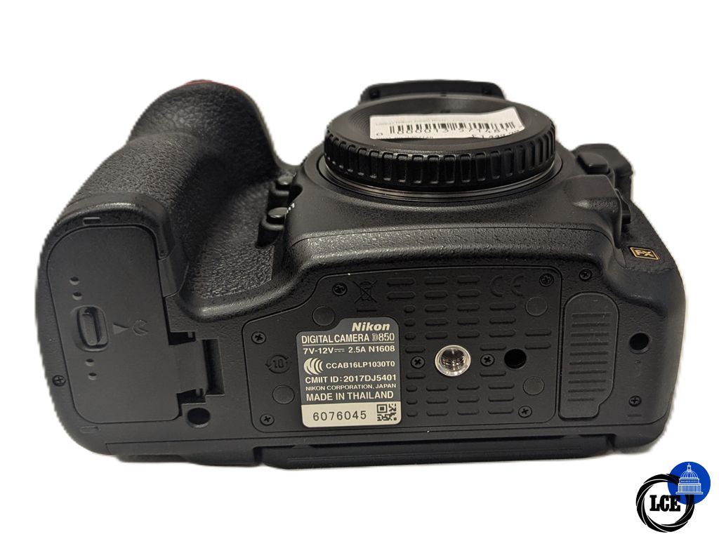 Nikon D850 Body - Low 1650 Shutter Count!